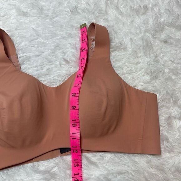 Seamless Tan Women's Top - Picture 4 of 5